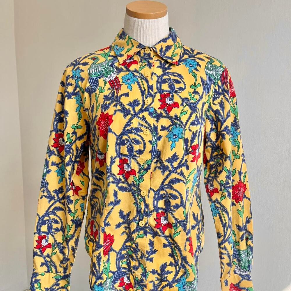 Vibrant vintage yellow button up